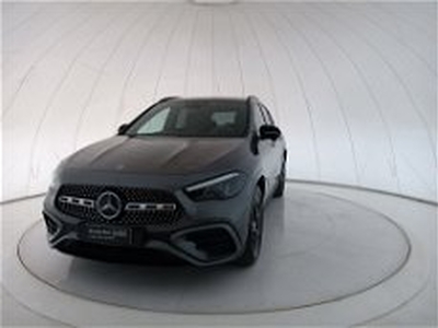 Mercedes-Benz GLA SUV 250 e phev AMG Line Premium auto del 2023 usata a Bari