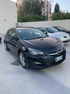 Opel Astra 1.7 CDTI 110CV 5 porte Cosmo