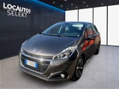 Peugeot 208 82 Stop&Start 5 porte Signature del 2019 usata a Torino