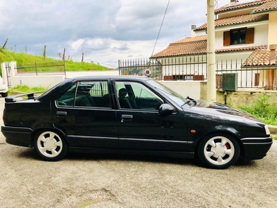 Renault 19 1.8i 16V