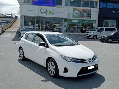 TOYOTA Auris 2ª serie