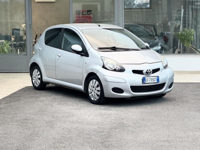 Toyota Aygo 1.0 Benzina 68CV Automatica Neo. - 2010