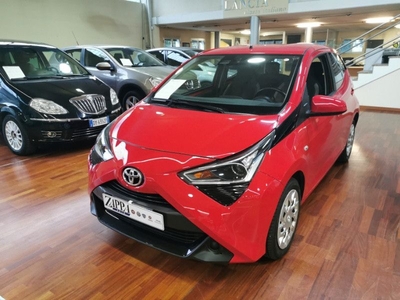 TOYOTA Aygo 2ª serie Aygo Connect 1.0 VVT-i 72 CV 5 porte x-play