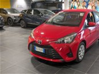 Toyota Yaris 1.0 5 porte Cool del 2018 usata a Milano