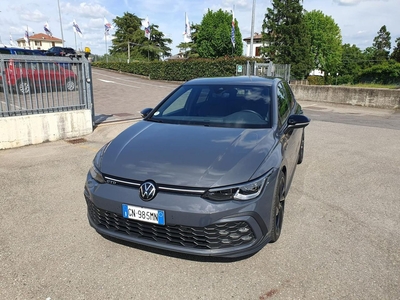 Volkswagen Golf 2.0 TDI