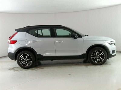 VOLVO XC40 D3 AWD Geartronic R-Design