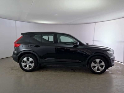 VOLVO XC40 D3 Momentum