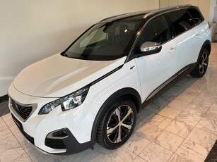 2018 PEUGEOT 5008