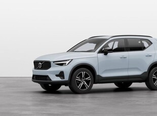 2024 VOLVO XC40