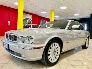 Jaguar XJ 3.5 V8