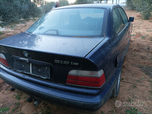 Usato 1993 BMW 318 1.8 Benzin (2.000 €)
