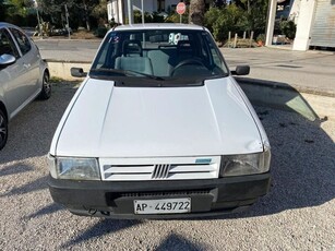 Usato 1993 Fiat Uno 1.1 Benzin 49 CV (1.400 €)