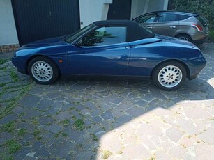 Usato 1996 Alfa Romeo Spider 2.0 Benzin 150 CV (11.500 €)