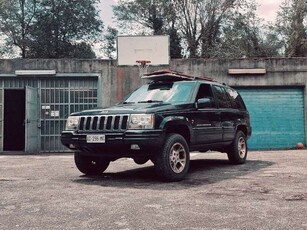 Usato 1998 Jeep Grand Cherokee 4.0 Benzin 177 CV (11.000 €)