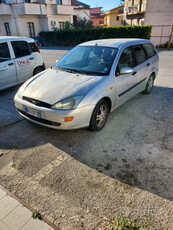 Usato 2000 Ford Focus 1.8 Diesel 116 CV (600 €)