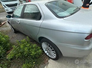 Usato 2001 Alfa Romeo 156 1.9 Diesel 110 CV (3.500 €)