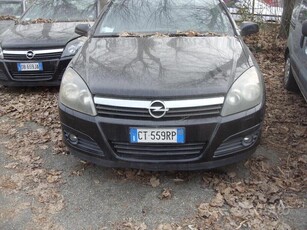 Usato 2005 Opel Astra Diesel (2.000 €)