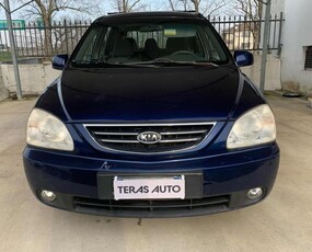 Usato 2006 Kia Carens 1.6 Benzin 105 CV (3.450 €)