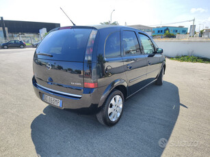 Usato 2006 Opel Meriva 1.3 Diesel (3.500 €)