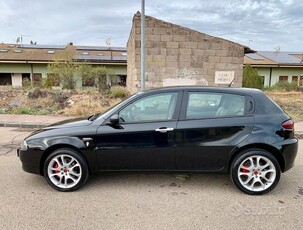 Usato 2008 Alfa Romeo 147 1.9 Diesel 120 CV (3.200 €)