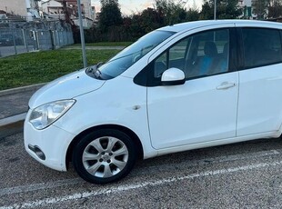 Usato 2008 Opel Agila 1.0 Benzin 65 CV (2.500 €)