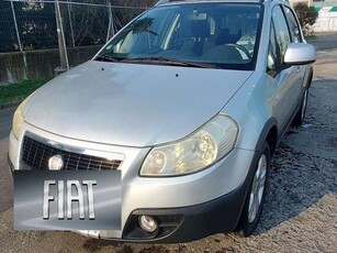 Usato 2009 Fiat Sedici 1.6 Benzin 107 CV (3.950 €)