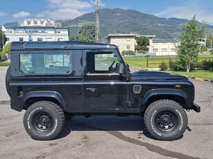 Usato 2009 Land Rover Defender 2.4 Diesel 122 CV (35.000 €)