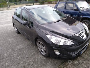 Usato 2009 Peugeot 308 1.6 Diesel 108 CV (3.000 €)