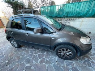 Usato 2010 Fiat Sedici 1.6 Benzin 120 CV (5.200 €)