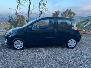 Usato 2010 Renault Twingo Benzin (3.500 €)