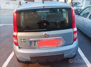 Usato 2011 Fiat Panda 4x4 1.2 Benzin 69 CV (8.300 €)