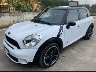 Usato 2011 Mini Cooper S Countryman 1.6 Benzin 184 CV (9.000 €)