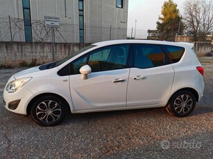 Usato 2011 Opel Meriva 1.4 CNG_Hybrid (5.250 €)