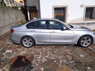 Usato 2012 BMW 318 2.0 Diesel 143 CV (8.900 €)