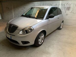 Usato 2012 Lancia Ypsilon 1.2 Benzin 69 CV (4.900 €)