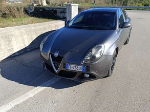 Usato 2014 Alfa Romeo Giulietta 2.0 Diesel 150 CV (6.300 €)