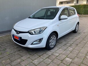 Usato 2014 Hyundai i20 1.1 Diesel 75 CV (6.500 €)