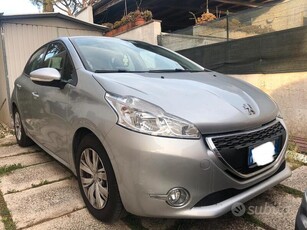 Usato 2014 Peugeot 208 1.4 Diesel 68 CV (7.000 €)