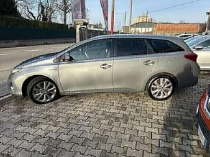 Usato 2014 Toyota Auris Touring Sports 1.8 El_Hybrid 99 CV (9.999 €)