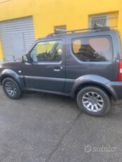 Usato 2015 Suzuki Jimny 1.3 Benzin (16.000 €)