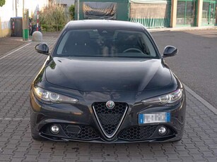 Usato 2016 Alfa Romeo Giulia 2.1 Diesel 150 CV (17.000 €)