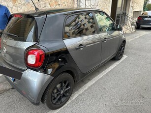 Usato 2016 Smart ForFour 1.0 Benzin 71 CV (8.800 €)