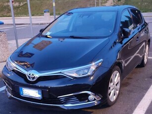 Usato 2016 Toyota Auris 1.6 Diesel 111 CV (14.000 €)