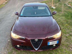 Usato 2017 Alfa Romeo Giulia 2.1 Diesel 150 CV (22.000 €)