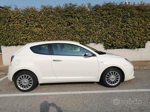 Usato 2017 Alfa Romeo MiTo 1.4 Benzin 77 CV (12.000 €)
