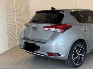 Usato 2017 Toyota Auris Hybrid 1.8 El_Hybrid 99 CV (13.800 €)