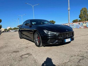 Usato 2018 Maserati Ghibli 3.0 Diesel 275 CV (34.500 €)