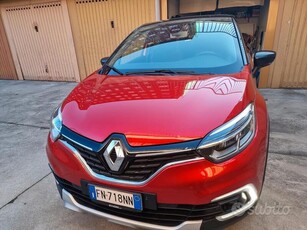 Usato 2018 Renault Captur 0.9 Benzin 90 CV (12.500 €)