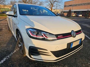 Usato 2018 VW Golf 2.0 Benzin 245 CV (26.000 €)