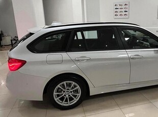 Usato 2019 BMW 318 2.0 Diesel 150 CV (14.800 €)